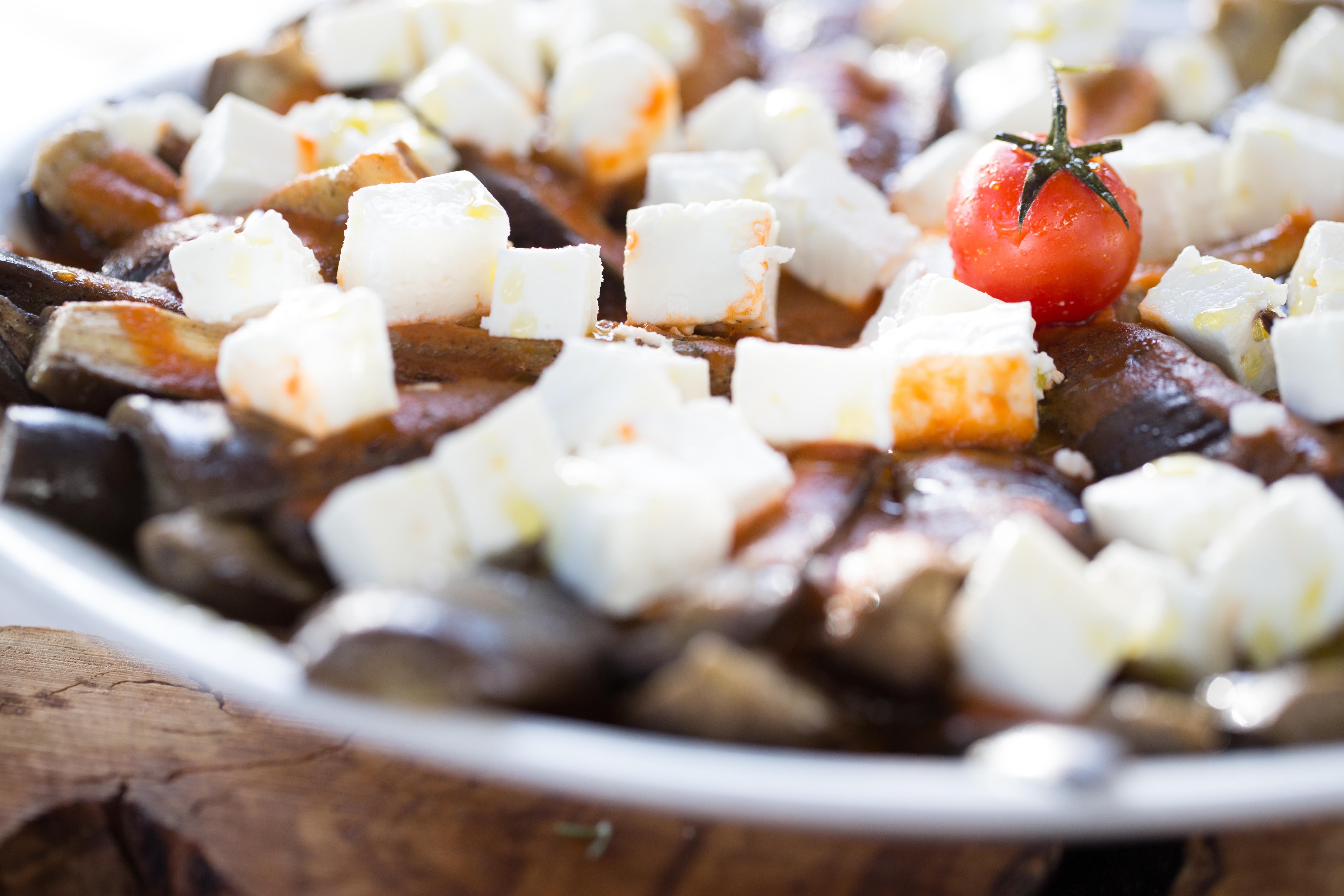 Almyra Hotel Paphos Ngoại thất bức ảnh Aubergine, feta cheese and tomato salad