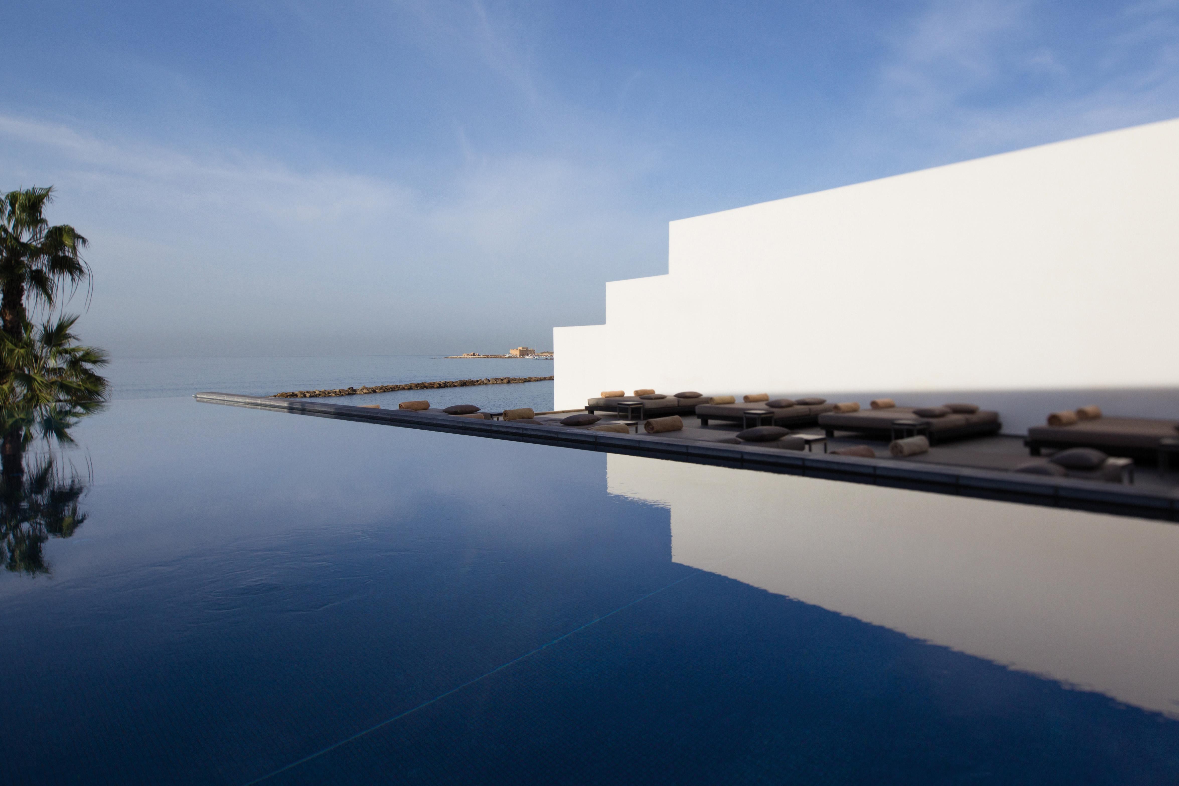 Almyra Hotel Paphos Ngoại thất bức ảnh Casa-Museu Salvador Dalí