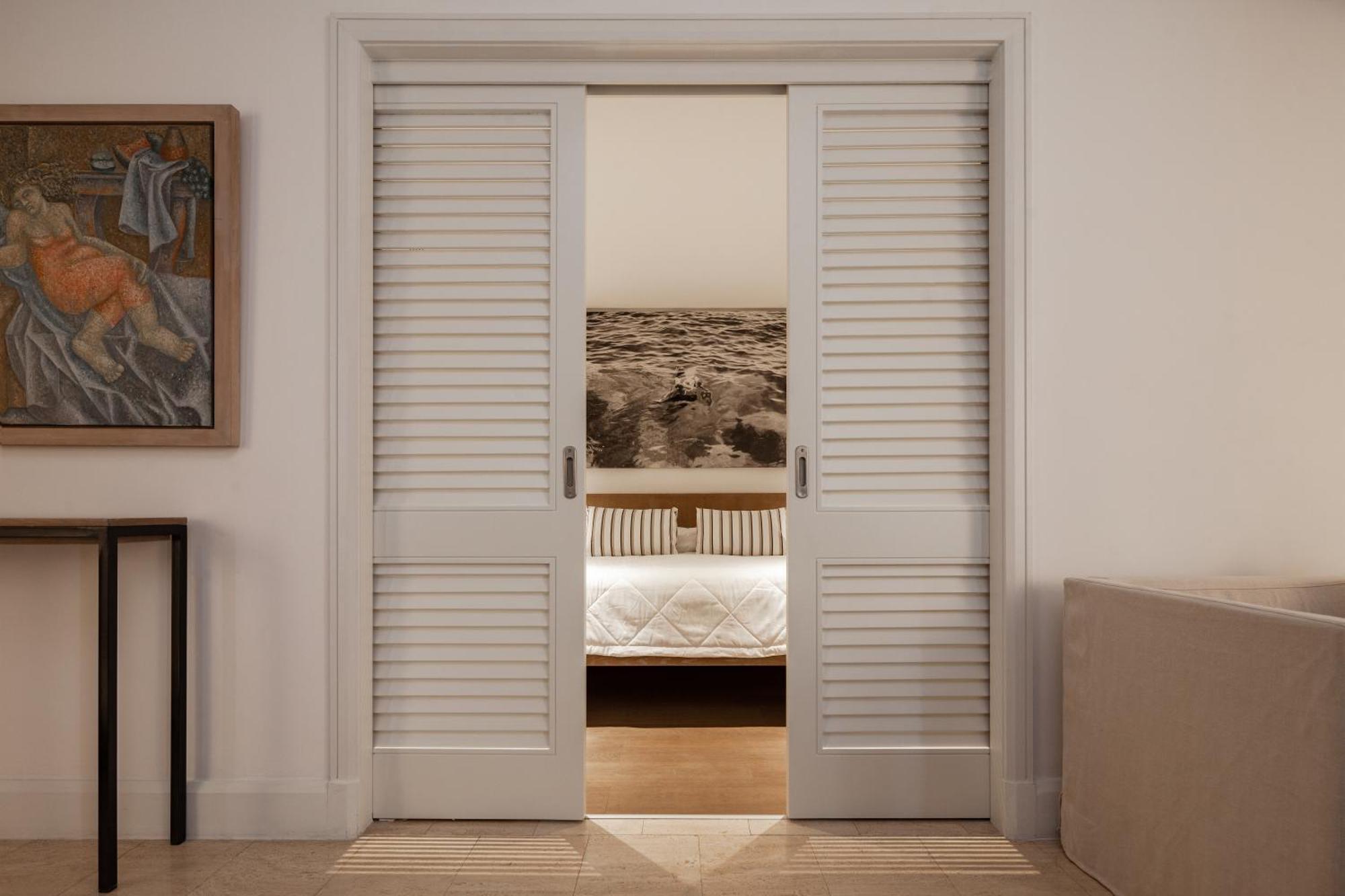 Almyra Hotel Paphos Ngoại thất bức ảnh A pocket door