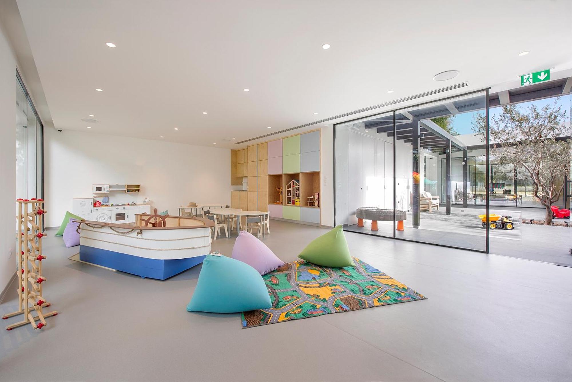 Almyra Hotel Paphos Ngoại thất bức ảnh