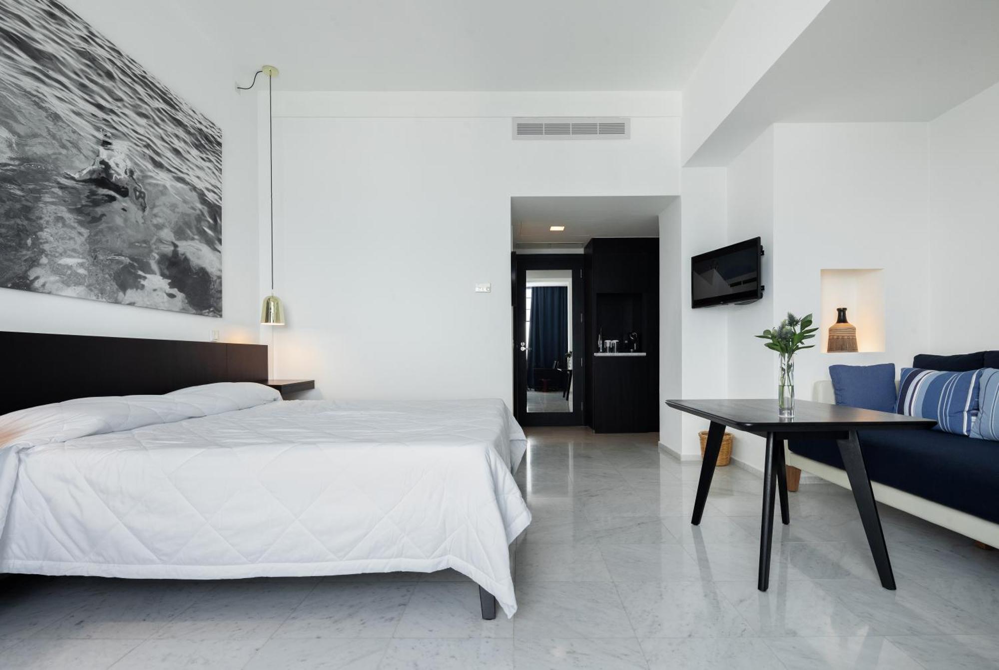 Almyra Hotel Paphos Ngoại thất bức ảnh